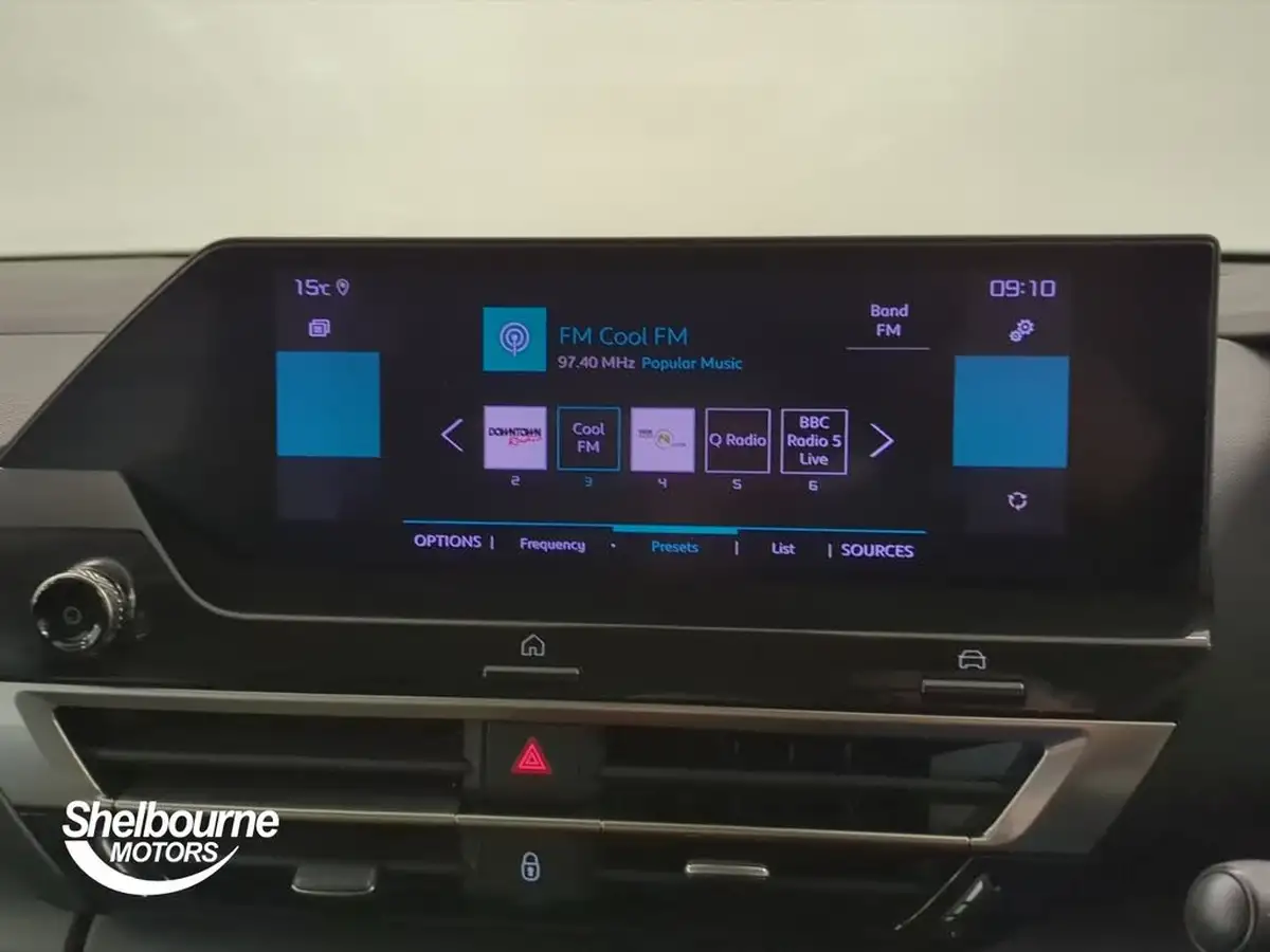2021-citroen-c4-12-puretech-sense-plus-big-28
