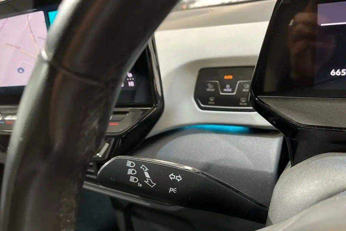 2021-volkswagen-id3-e-family-204ps-performance-big-13