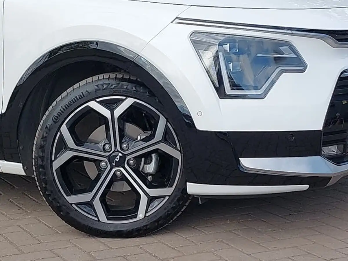 2024-kia-niro-16-gdi-4-168bhp-phev-111kwh-big-8