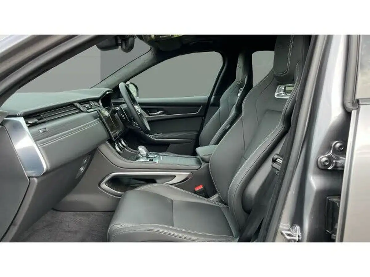 2024-jaguar-f-pace-20-d200-r-dynamic-hse-black-big-2