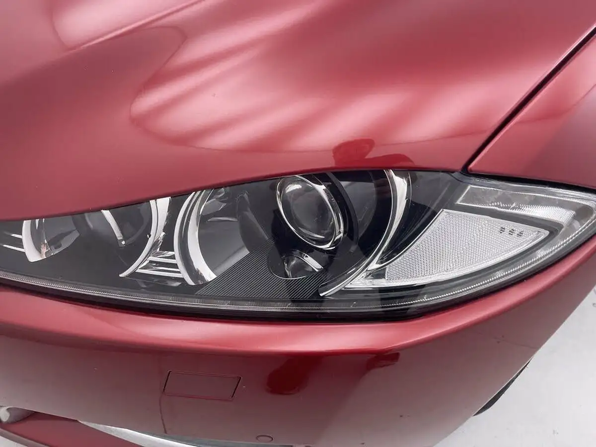 2014-jaguar-xf-22td-r-sport-200ps-sportbrake-5d-big-19