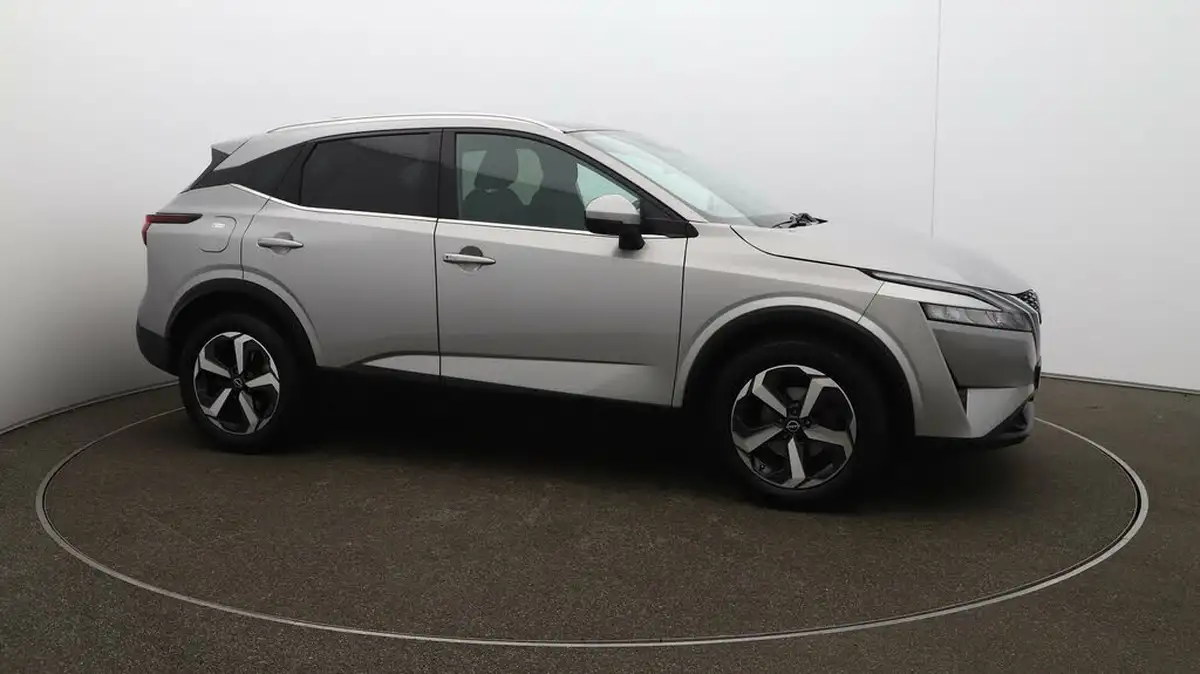2022-nissan-qashqai-13-dig-t-n-connecta-140ps-big-37
