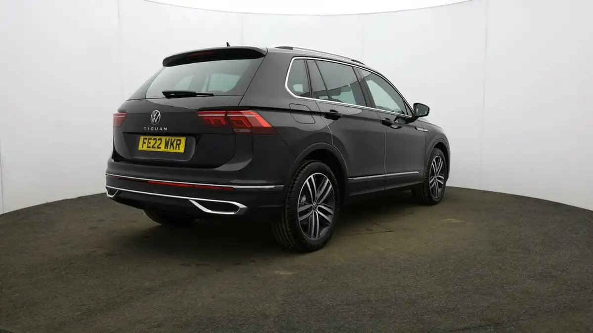 2022-volkswagen-tiguan-15-tsi-elegance-big-52