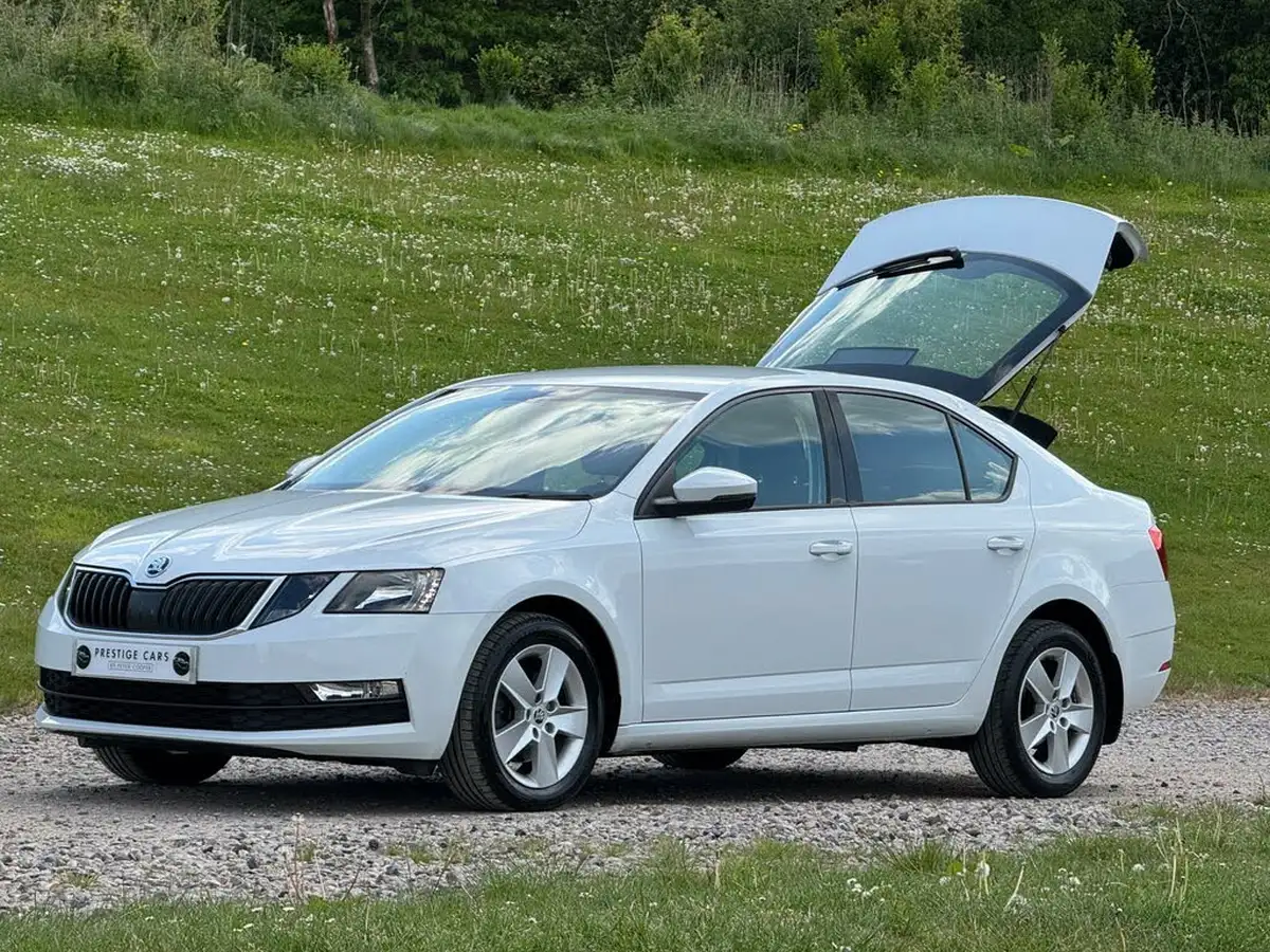 2018-skoda-octavia-14-tsi-se-hatchback-dsg-big-9