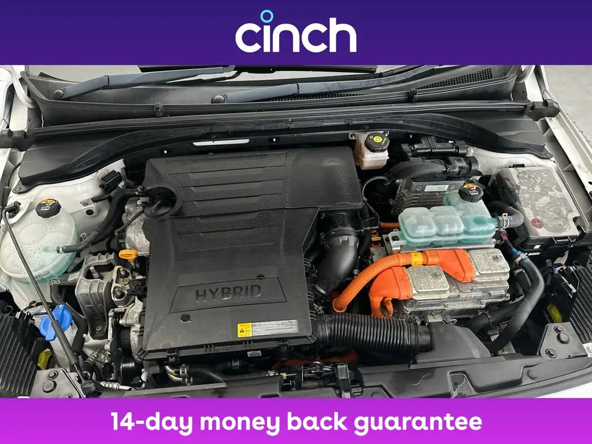 2018-hyundai-ioniq-16-gdi-premium-se-hybrid-big-15