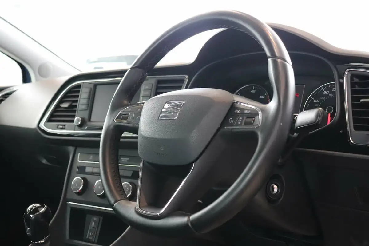 2016-seat-leon-16tdi-ecomotive-se-tech-pack-hatchback-big-17