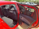 2016-toyota-yaris-133-design-small-39