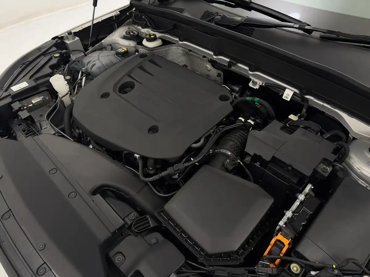 2023-volvo-xc40-20-b3-plus-big-31