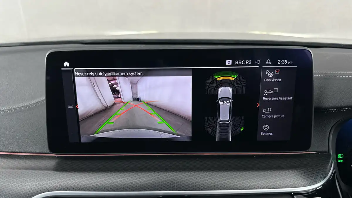 2022-bmw-5-series-20td-520d-m-sport-mht-touring-5d-big-27