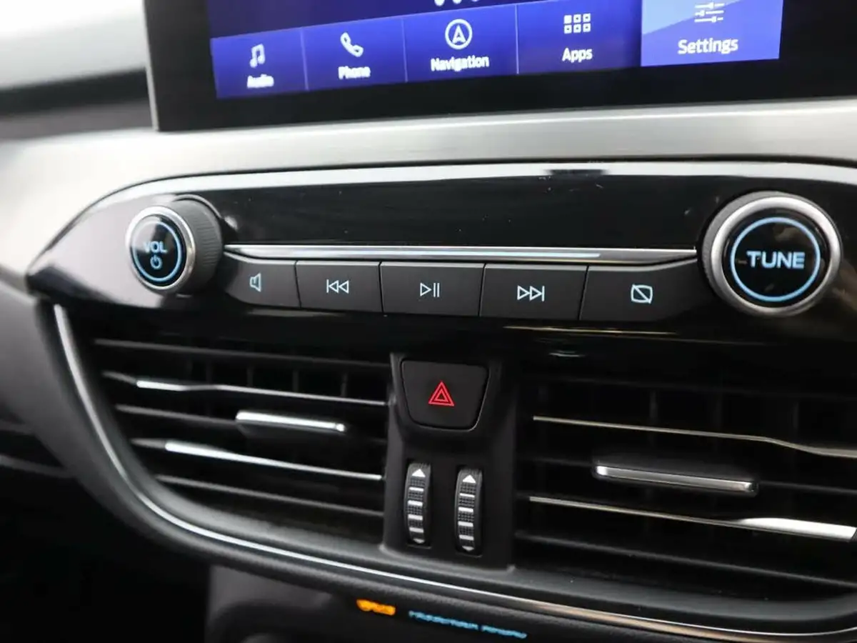 2023-ford-kuga-15t-titanium-edition-big-21