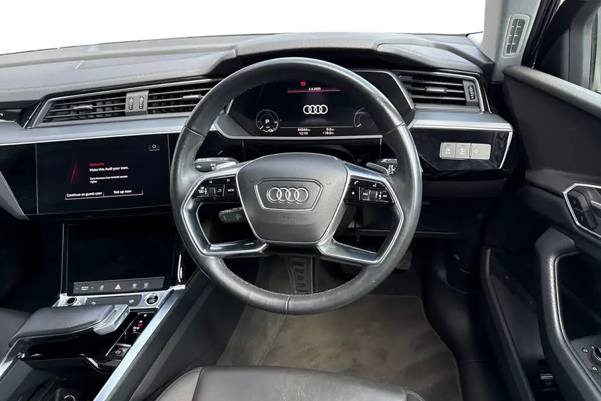 2022-audi-e-tron-50e-technik-station-wagon-big-17