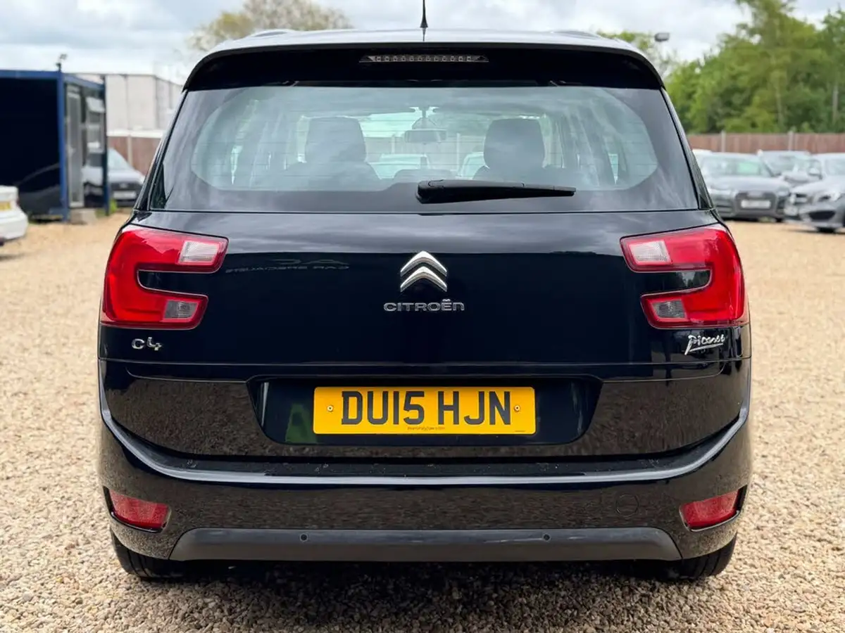 2015-citroen-grand-c4-picasso-16e-hdi-vtr-115ps-big-4
