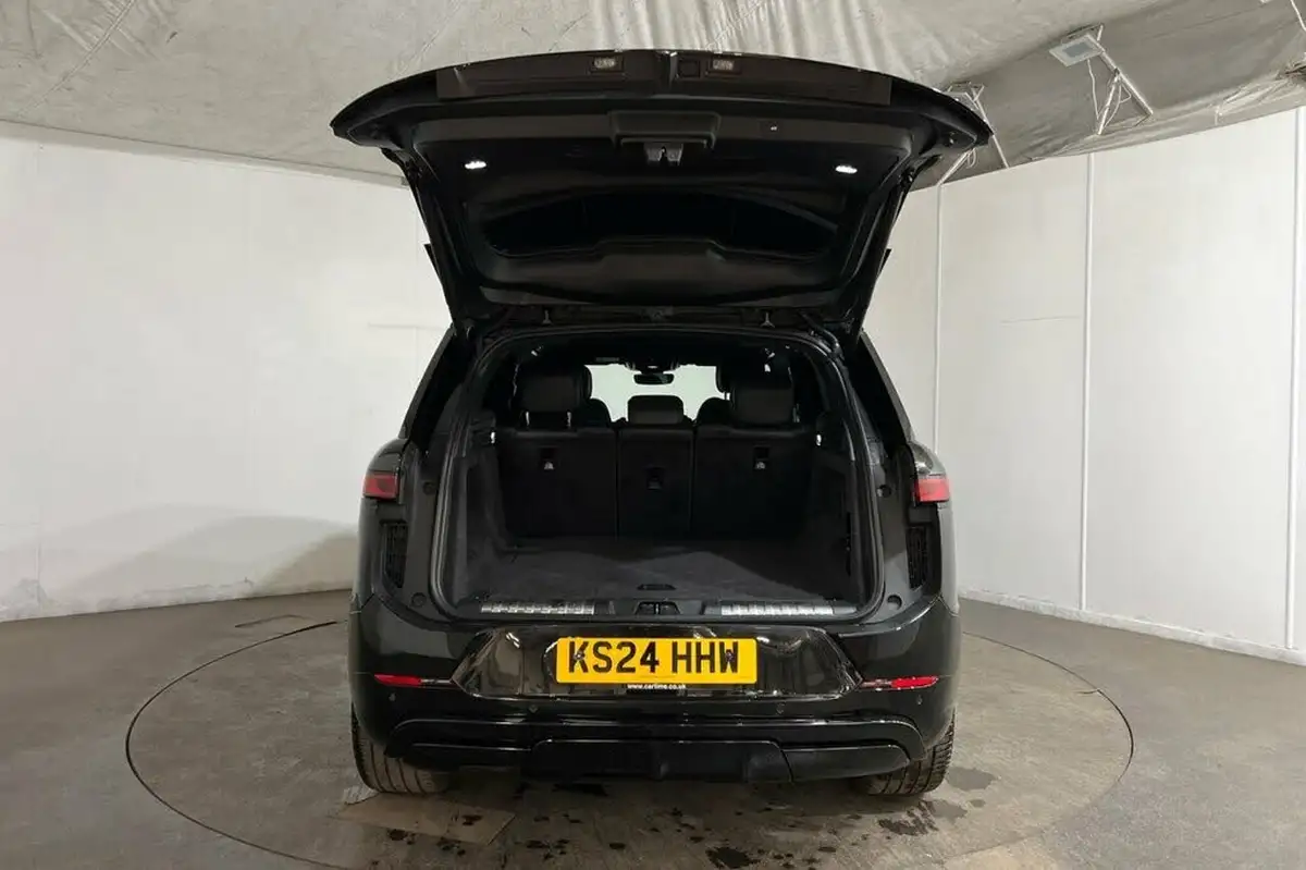 2024-land-rover-range-rover-sport-30-d300-dynamic-se-big-41