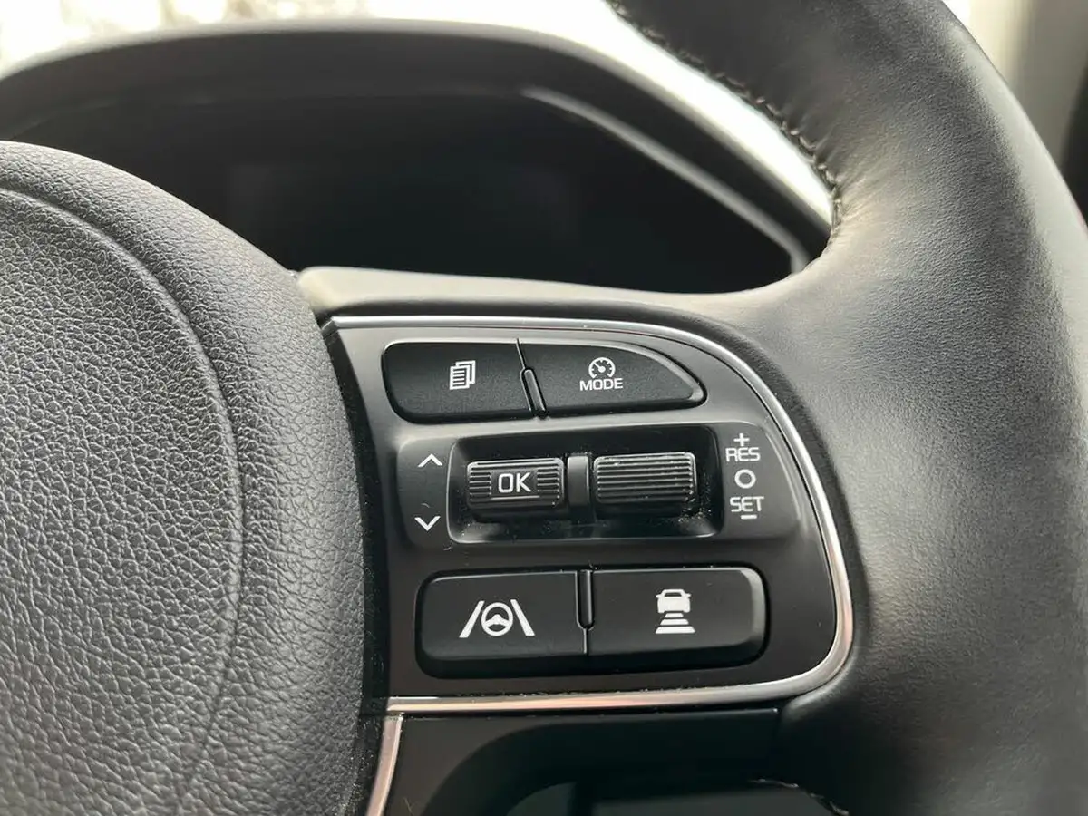 2022-kia-niro-16-gdi-4-139bhp-132kwh-big-24