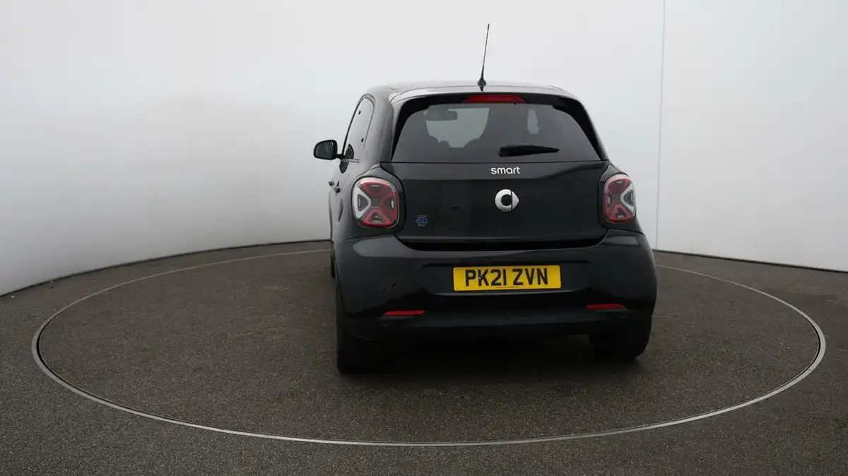 2021-smart-forfour-eq-exclusive-big-57