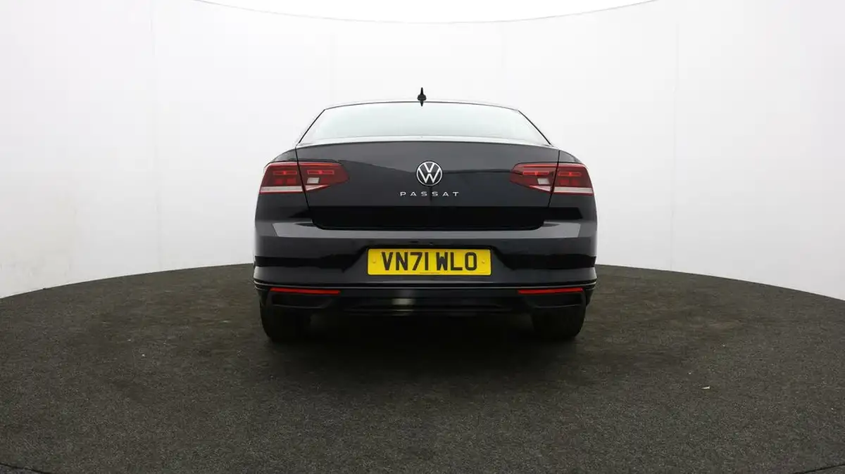 2021-volkswagen-passat-20tdi-se-nav-150ps-saloon-4d-dsg-big-52