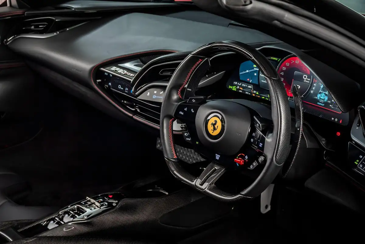 2023-ferrari-sf90-40t-v8-f1-dct-ss-4wd-big-36