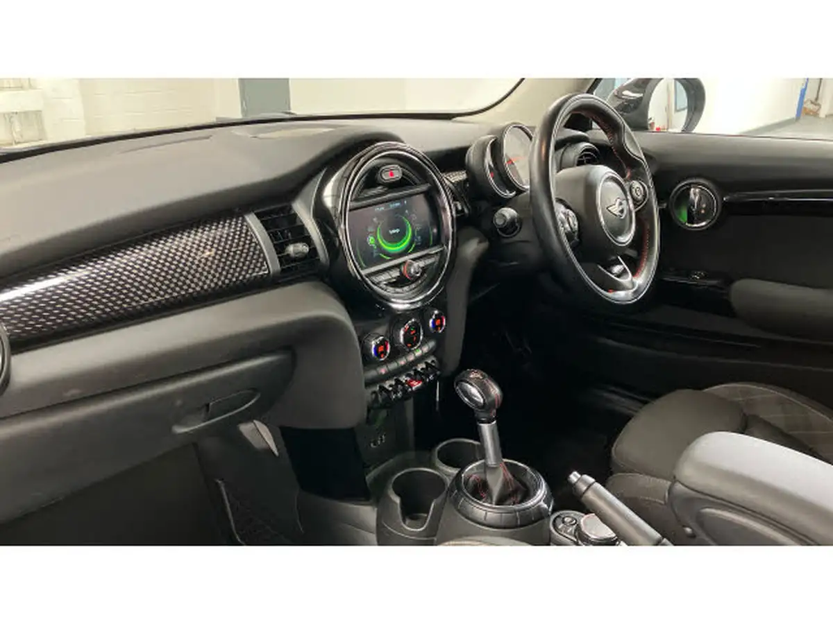 2017-mini-cooper-20-cooper-s-ss-hatchback-3d-sport-auto-big-6