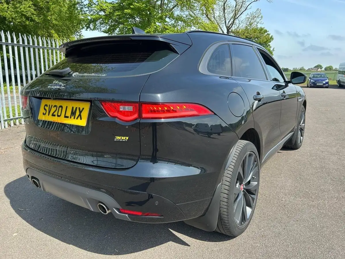 2020-jaguar-f-pace-30td-300-sport-big-4