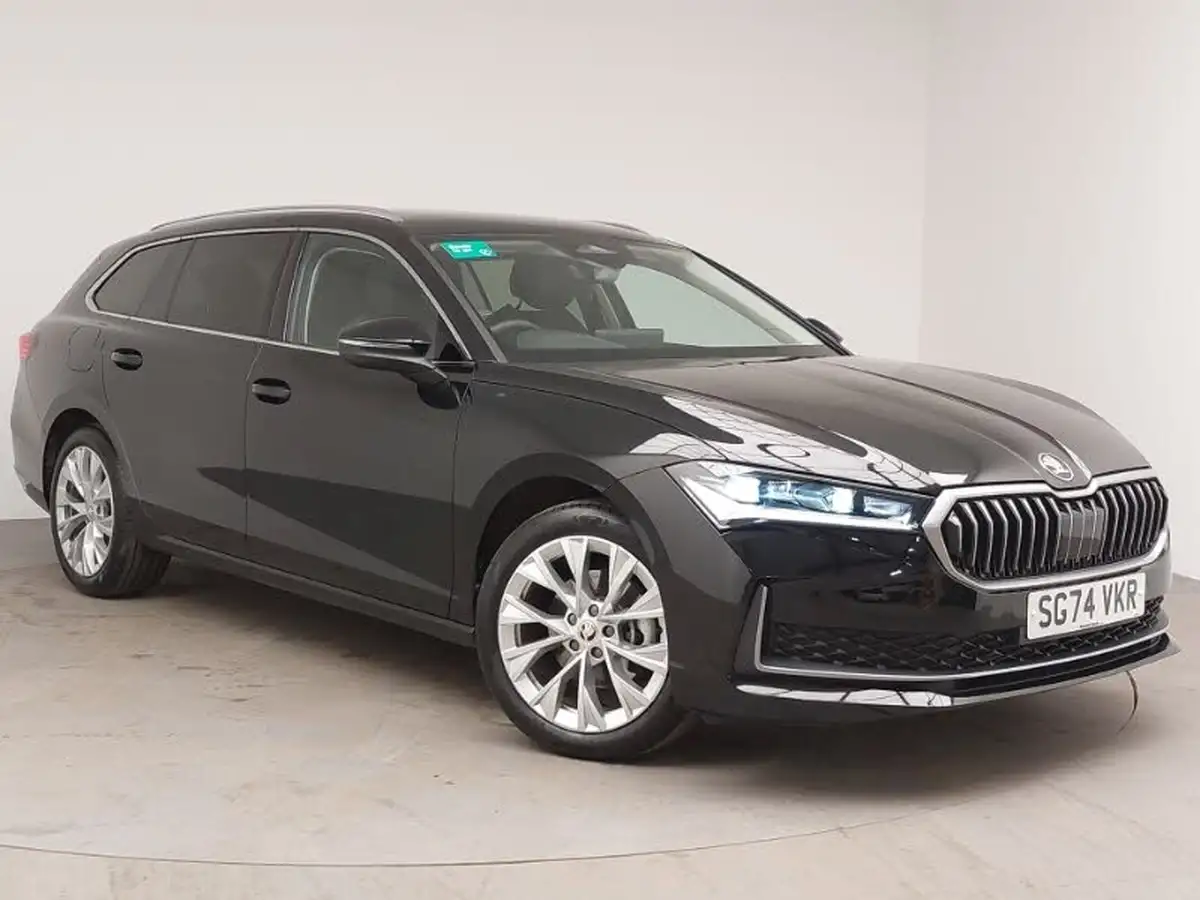 2024-skoda-superb-big-0