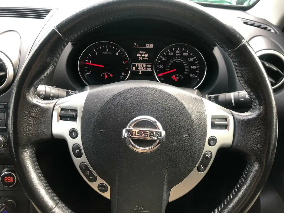 2012-nissan-qashqai-15td-acenta-big-42