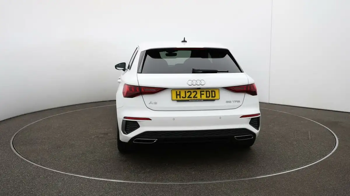 2022-audi-a3-15-35-tfsi-s-line-sportback-5d-tronic-big-6