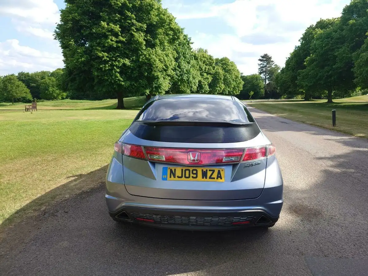 2009-honda-civic-18-es-lth-1798cc-big-3