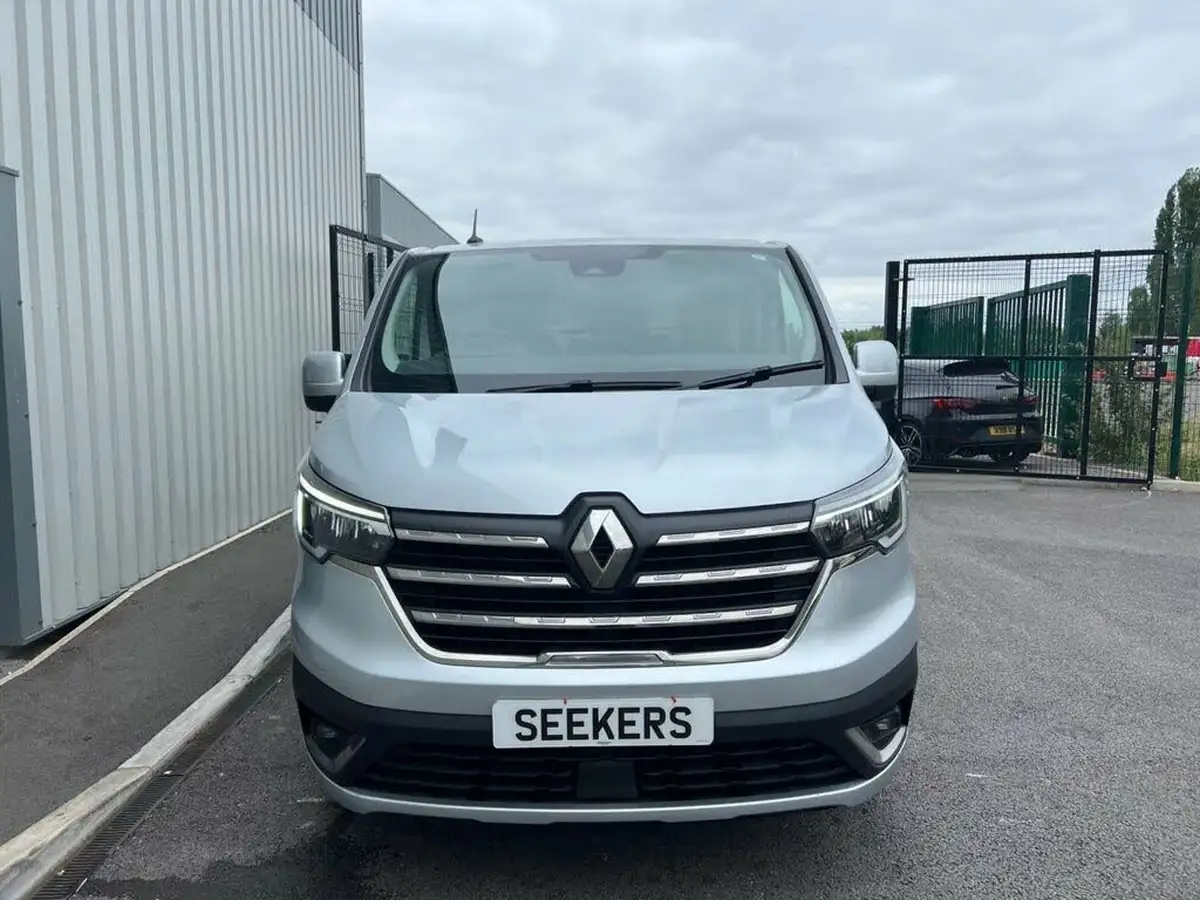 2022-renault-trafic-20dci-ll30-130-sport-big-1