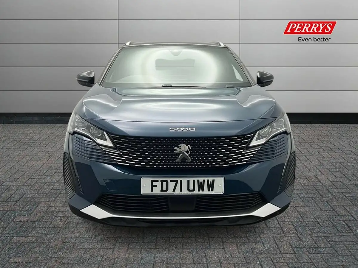 2022-peugeot-5008-suv-20-bluehdi-gt-180bhp-big-3