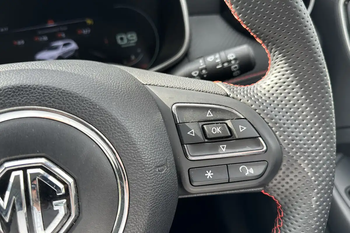2024-mg-zs-suv-10t-gdi-exclusive-auto-big-17