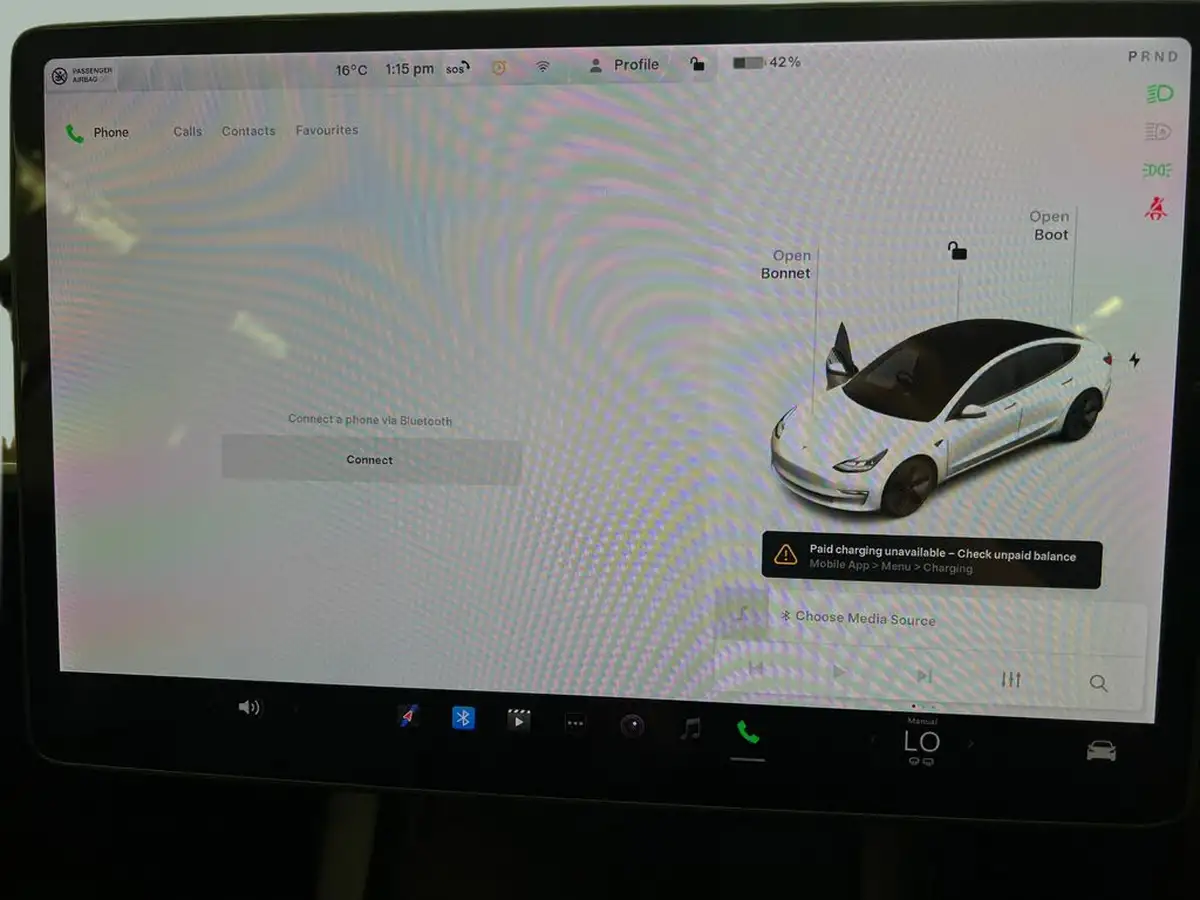 2020-tesla-model-3-e-long-range-big-18