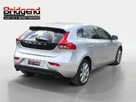2018-volvo-v40-20td-d3-inscription-edition-small-2