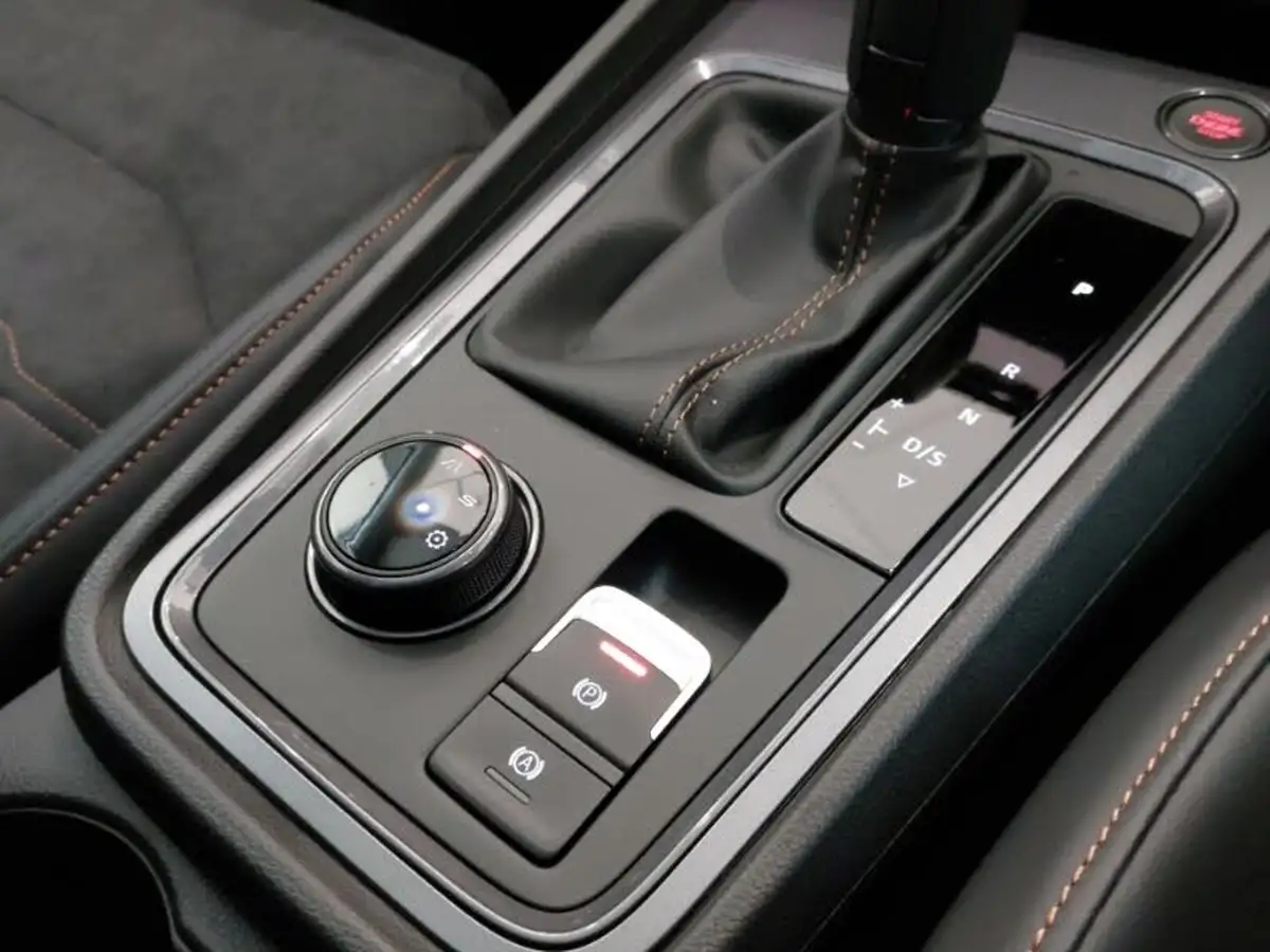 2024-cupra-ateca-15-ecotsi-v1-big-15