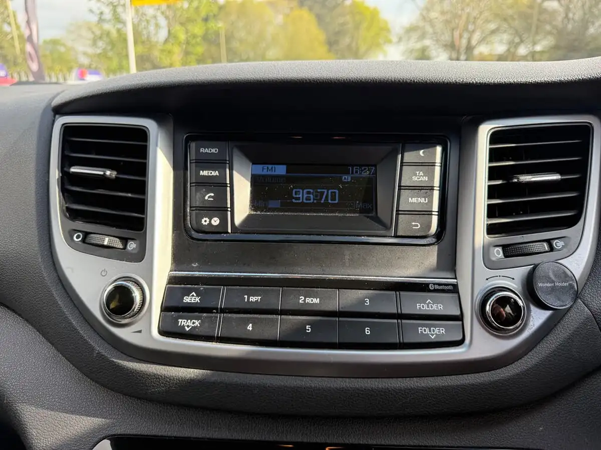 2017-hyundai-tucson-16-gdi-blue-drive-s-big-20