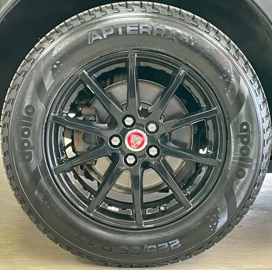 2019-jaguar-e-pace-20-i4d-150ps-big-16