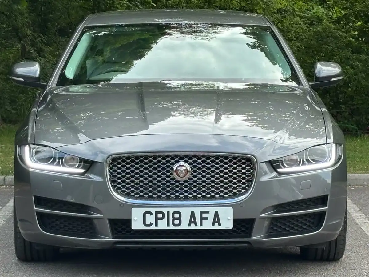 2018-jaguar-xe-20d-portfolio-180ps-1999cc-auto-big-18