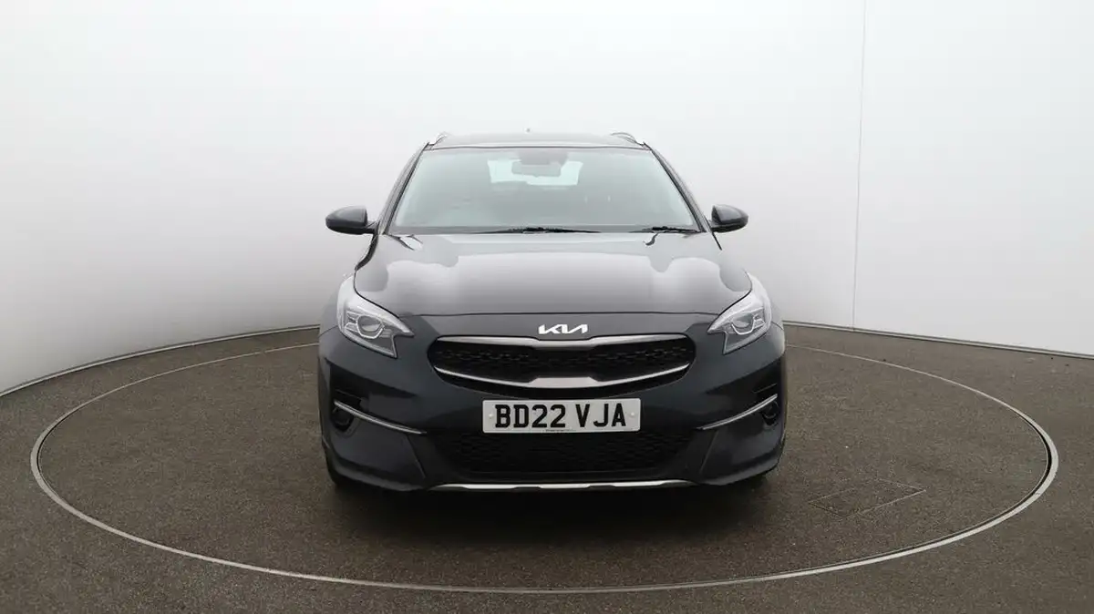 2022-kia-xceed-10-t-gdi-2-big-38