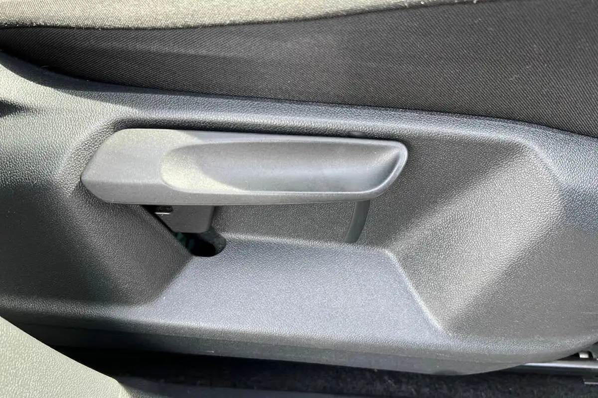2018-volkswagen-tiguan-14-tsi-se-navigation-150ps-actss-big-19