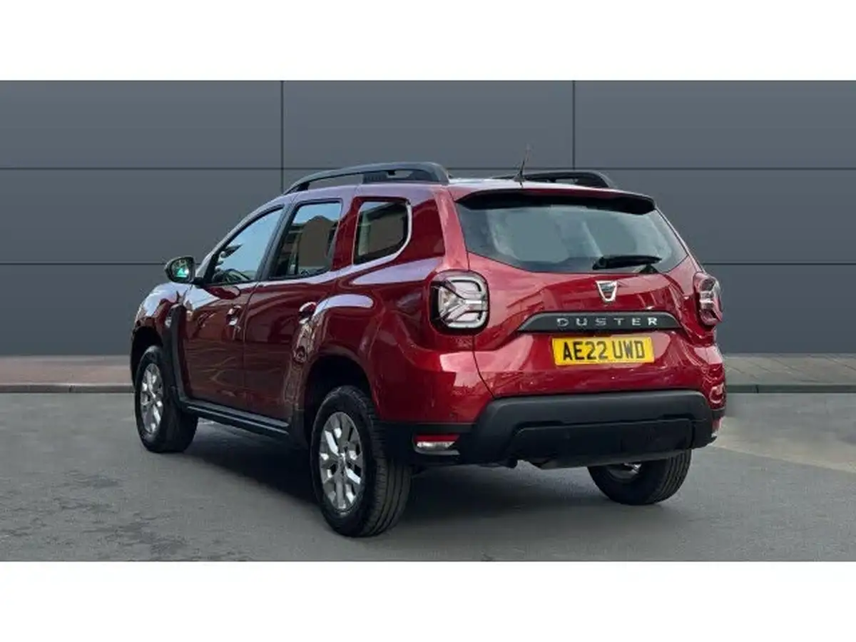 2022-dacia-duster-15dci-comfort-115hpeu6d-4x2-window-van-big-1