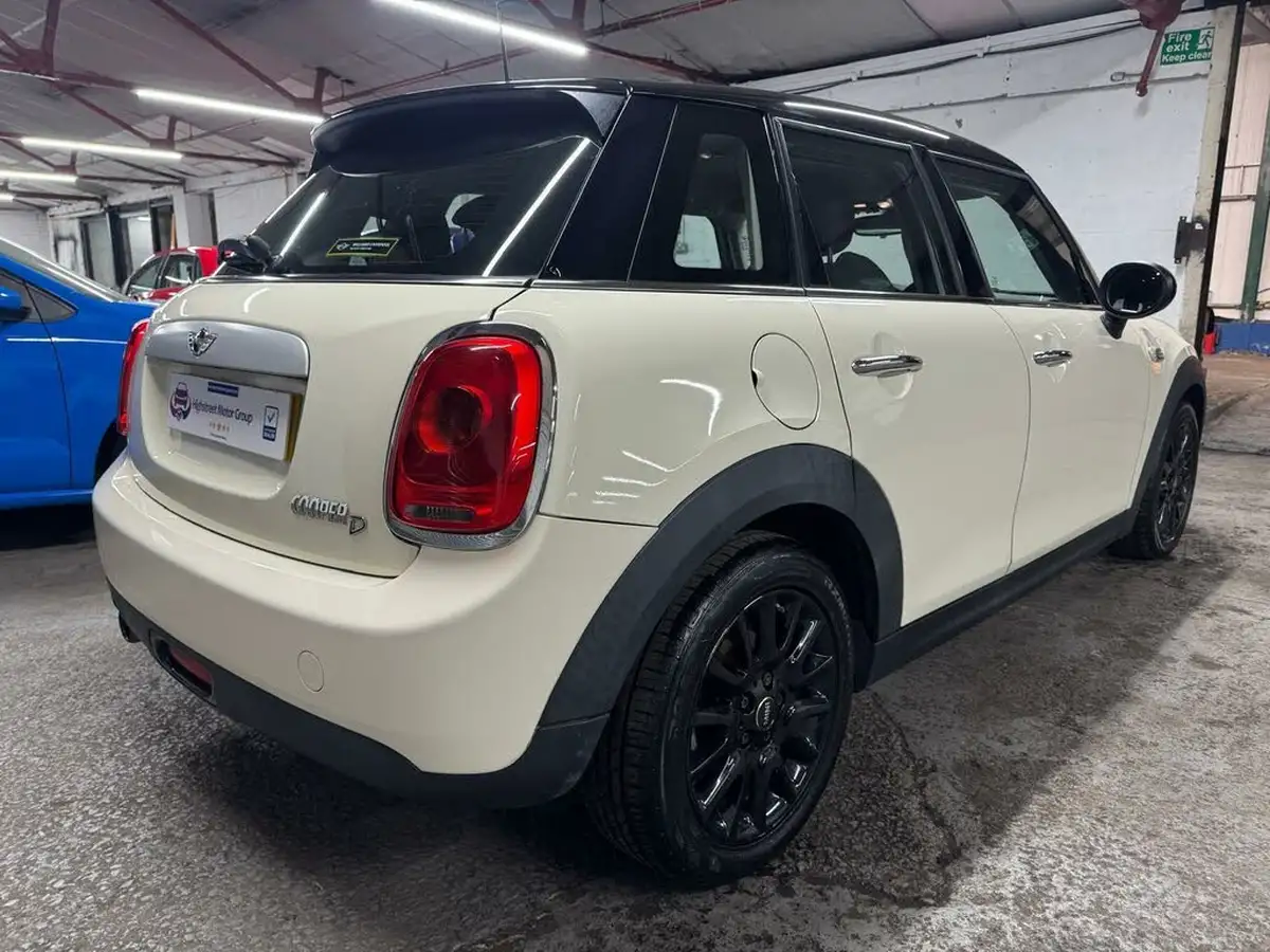 2015-mini-cooper-15td-cooper-d-114bhp-5d-big-28