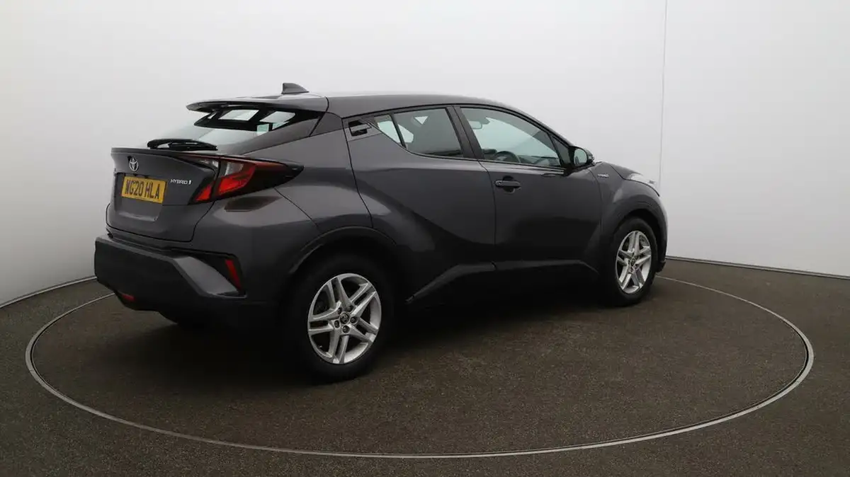 2020-toyota-c-hr-18-vvt-i-icon-parking-pack-big-52