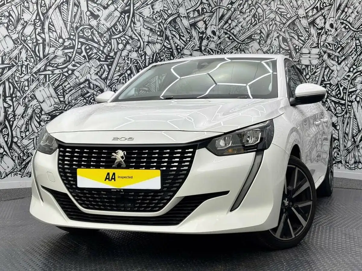 2020-peugeot-208-12-puretech-allure-100bhp-big-5