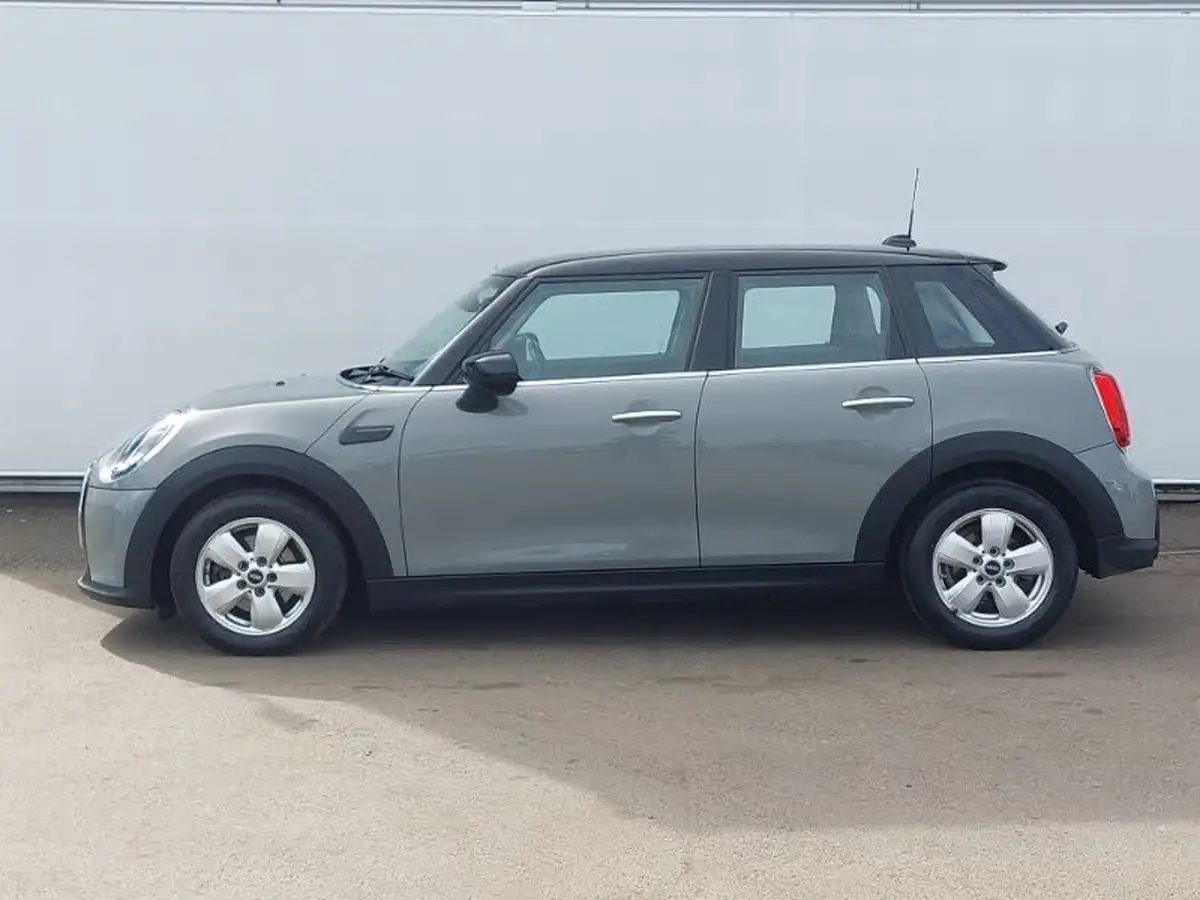 2021-mini-cooper-15-cooper-classic-hatchback-5d-big-3