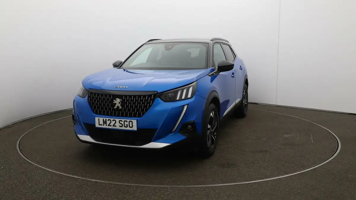 2022-peugeot-2008-suv-12-puretech-gt-big-38