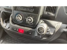 2022-peugeot-boxer-22-bluehdi-professional-335-l3-h2-panel-small-12