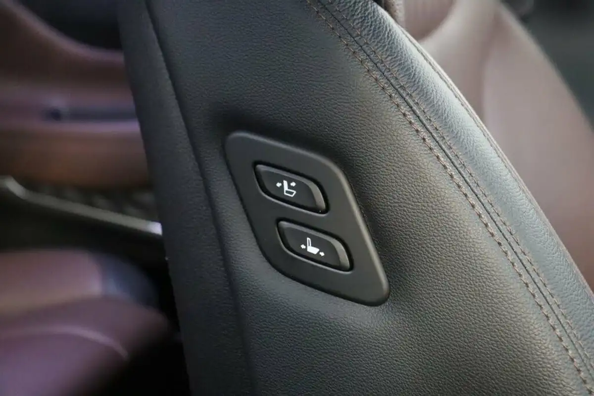 2021-hyundai-santa-fe-22-crdi-premium-se-big-39