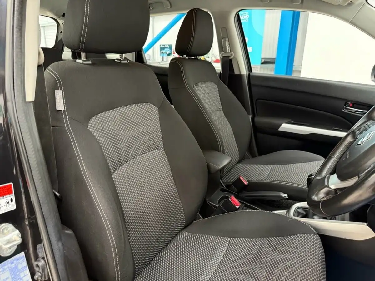 2016-suzuki-vitara-16-sz4-big-16