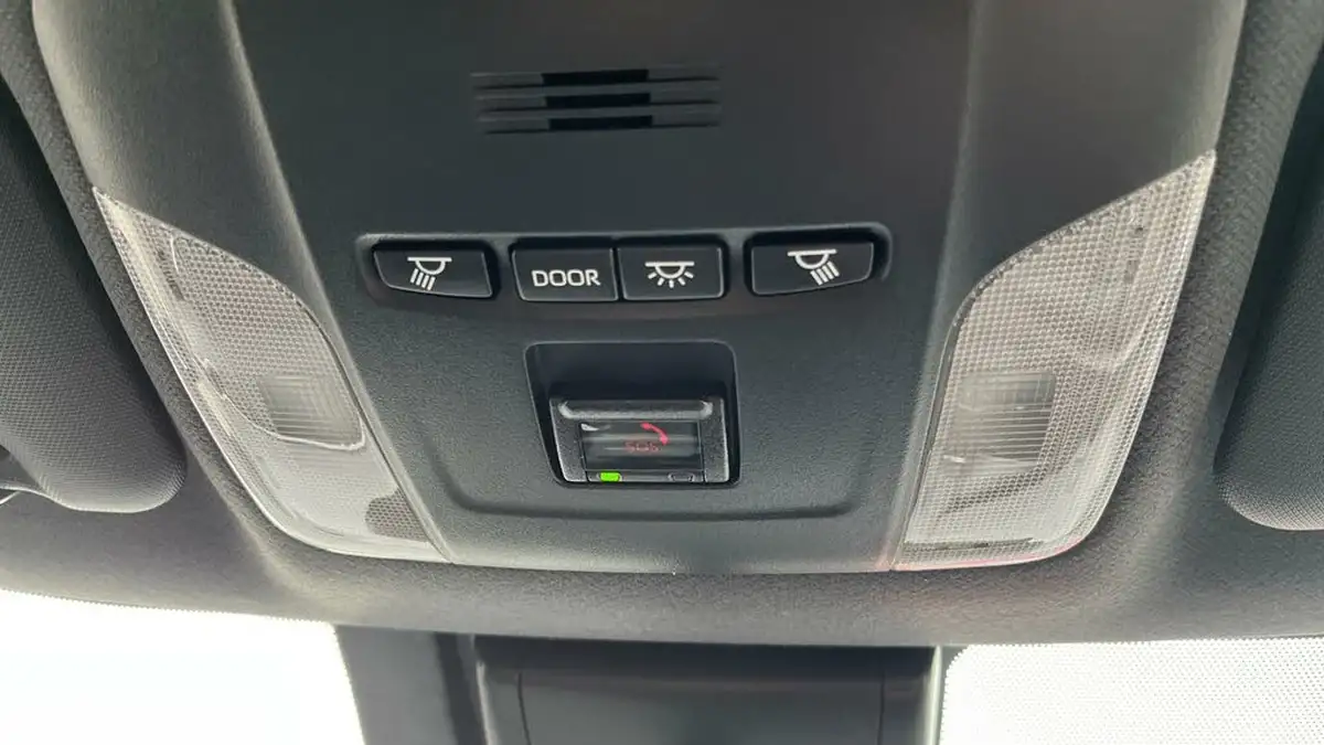 2022-toyota-corolla-20-vvt-i-design-181bhp-spare-wheel-hatchback-big-50