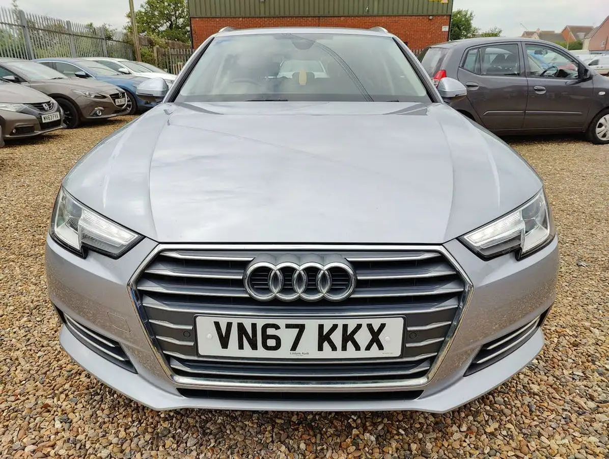 2017-audi-a4-avant-14-tfsi-sport-big-1