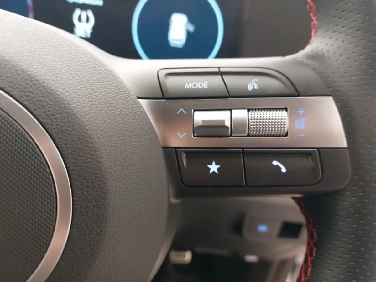 2024-hyundai-kona-16-t-gdi-n-line-s-198ps-big-16